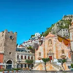 Taormina\'S Sun Apartment