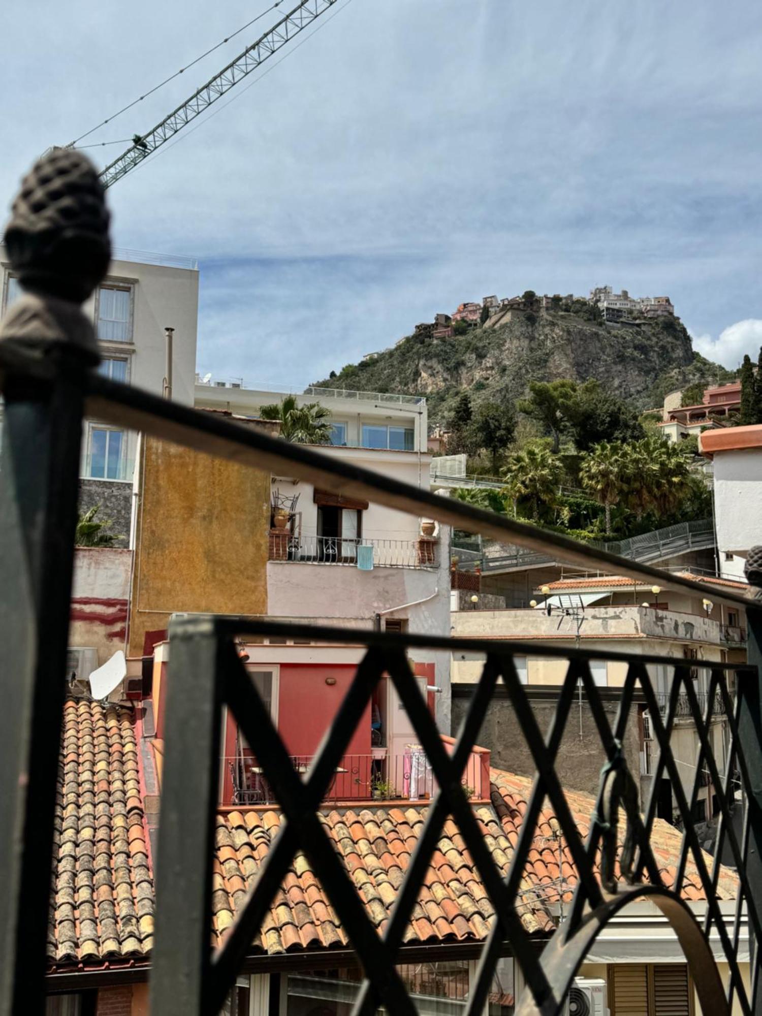 Taormina's Sun *